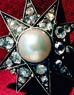 Hair ornament worn by Empress Elisabeth, 1865