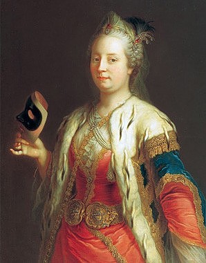 Martin van Meytens: Maria Theresa in Turkish costume holding a mask, c. 1744