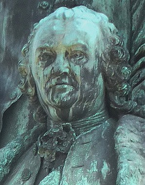 Statue von Gerard van Swieten am Maria-Theresien-Denkmal